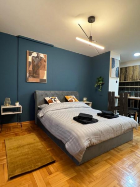 LP Premium Studio